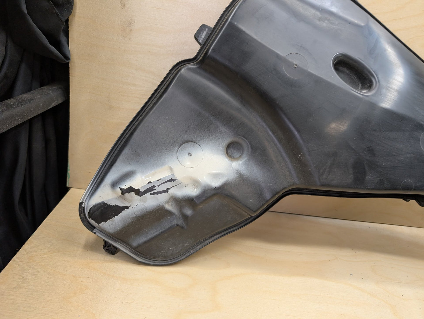 OEM BMW G01 G02 F97 F98 X3 X4 Central Console Cup Holder Storage Tray Trim Cover