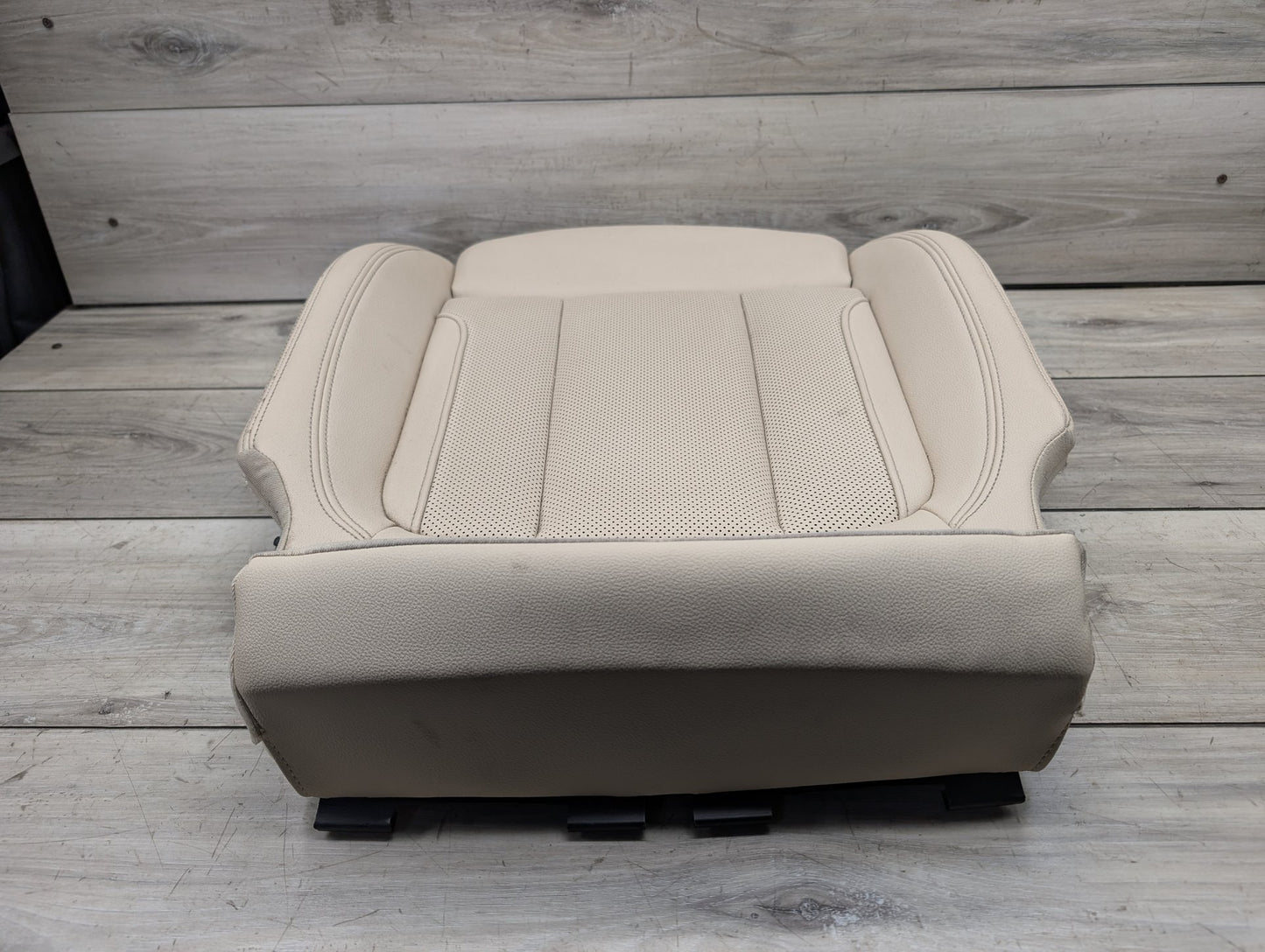 2021-2026 BMW 430i G22 Front Left Driver or Right Passenger Seat Lower Cushion 5A0DFC8