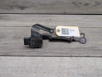 2007-2013 BMW 328i E93 Suspension Height Level Sensor 6784694