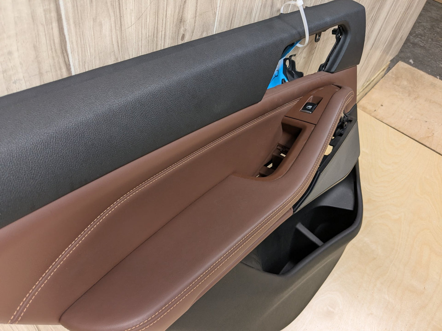 2019 - 2026 BMW X5 G05 Rear Left Driver Interior Door Panel Card 9474187 N63B44M3