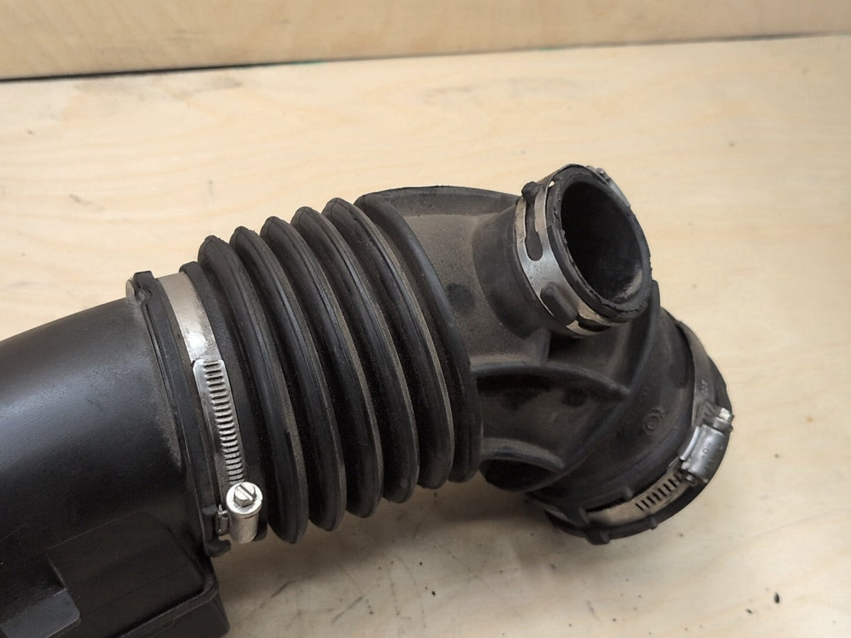 2018-2024 BMW X3 G01 Engine Motor Air Duct Tube Hose 8663614 OEM