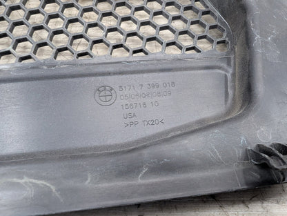 2018 - 2024 BMW X3 G01 Right Passenger Side Cowl Cover 7399018 B58B30M0