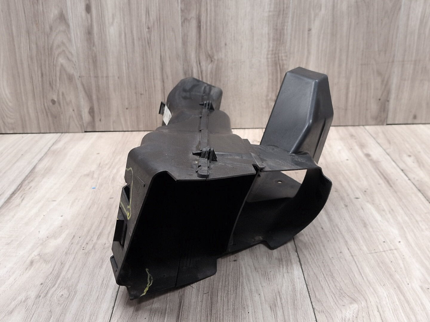 15-18 OEM BMW F85 F86 X5M X6M Front Bumper Left Driver Radiator Air Duct Vent