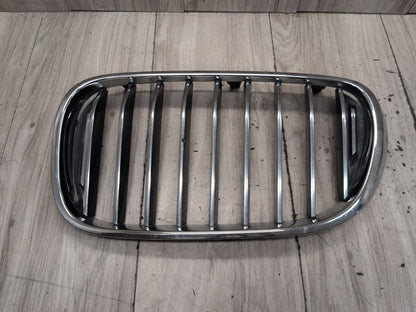 2016-2019 BMW 740Li G12 Front Left Upper Bumper Cover Kidney Grille 7357011 OEM