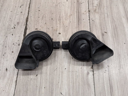 2010-2016 Audi S4 B8 Alarm Horns SET 8T0951223 OEM