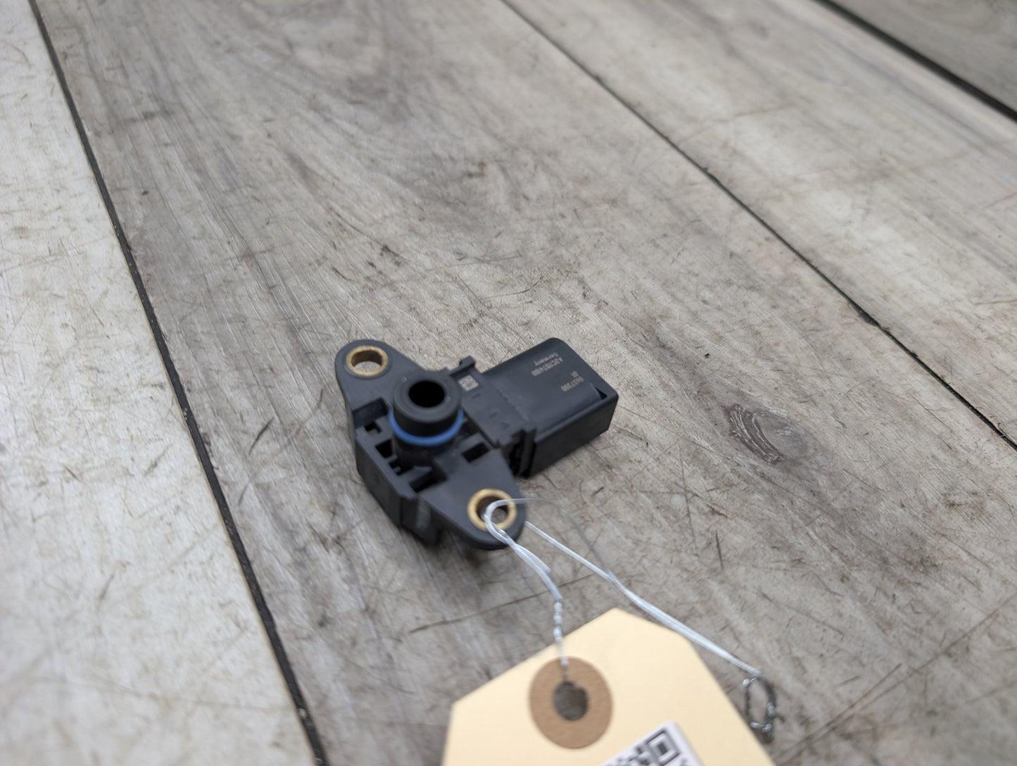2018 - 2024 BMW X3 G01 Manifold Absolute Pressure (MAP) Sensor 8657300 B58B30O1