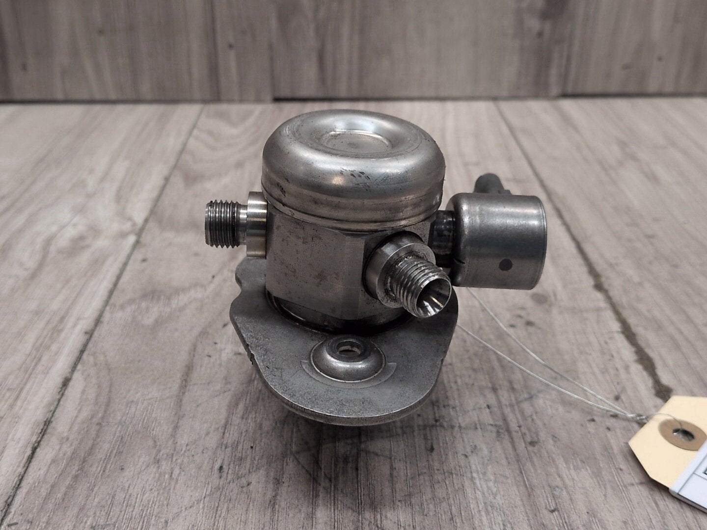 OEM BMW F06 F10 F13 F15 F16 F85 X5 Engine N63 S63 HPFP High Pressure Fuel Pump