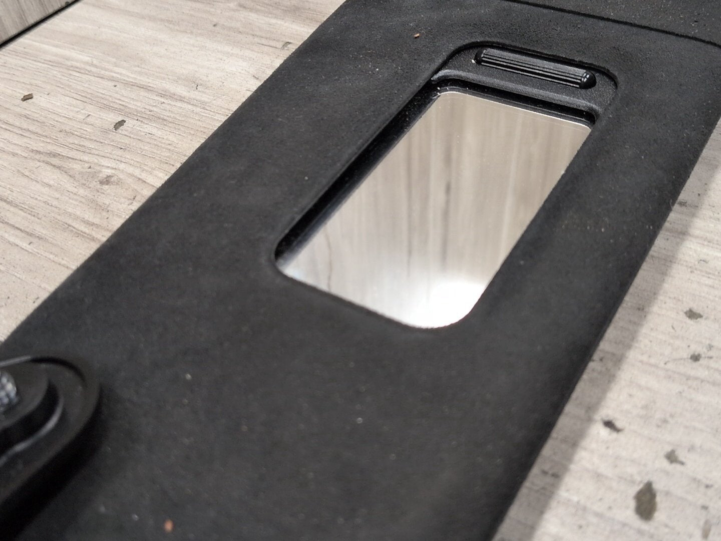 2012-2018 BMW M6 F06 Front Left Right Sun Visor SET 8052477