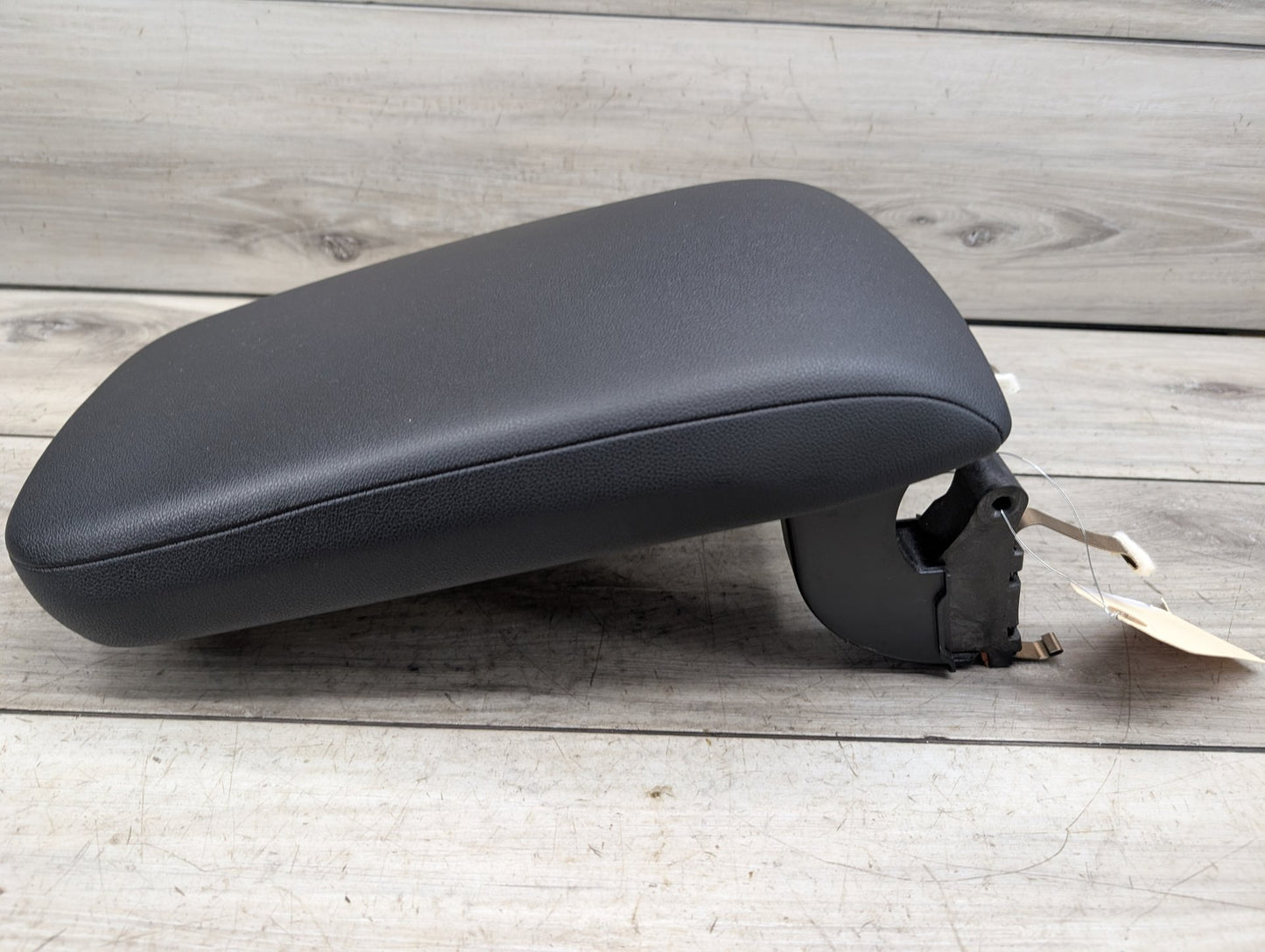 18-21 OEM BMW G01 G02 X3 X4 Retractable Armrest Tray Console Leather Black