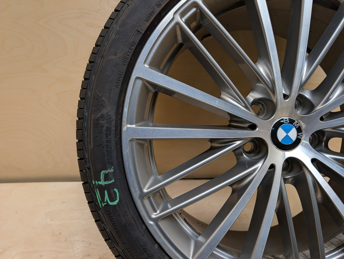 17-23 OEM BMW G30 530 540 M550 Wheel Rim 19x8" ET:30 V Spoke Style 635