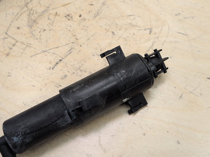 OEM BMW E90 E92 E93 328 335 Front Left Right Headlight Washer Spray Nozzle Jet
