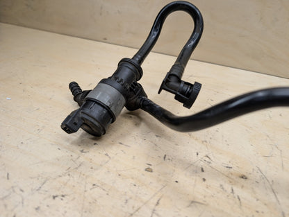 2012-2018 BMW 328i F30 Fuel Tank Ventilation Breather Valve 7636144