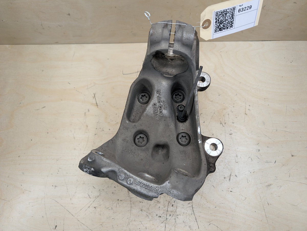 12-18 OEM BMW F30 F31 Sedan RWD Front Right Hub Knuckle Wheel Bearing Carrier