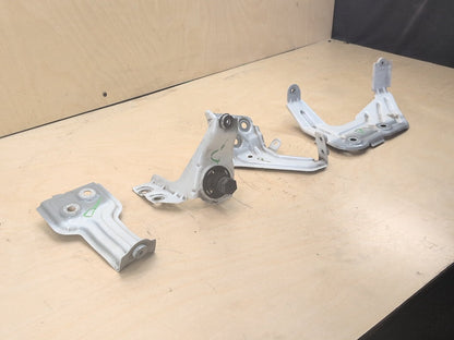 2018-2024 BMW X3 G01 Front Right Passenger Fender Brackets SET 7424678 OEM