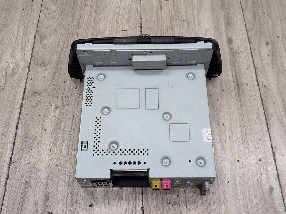 2015-2018 Audi Q3 8U Radio CD Player 8U1035187D OEM