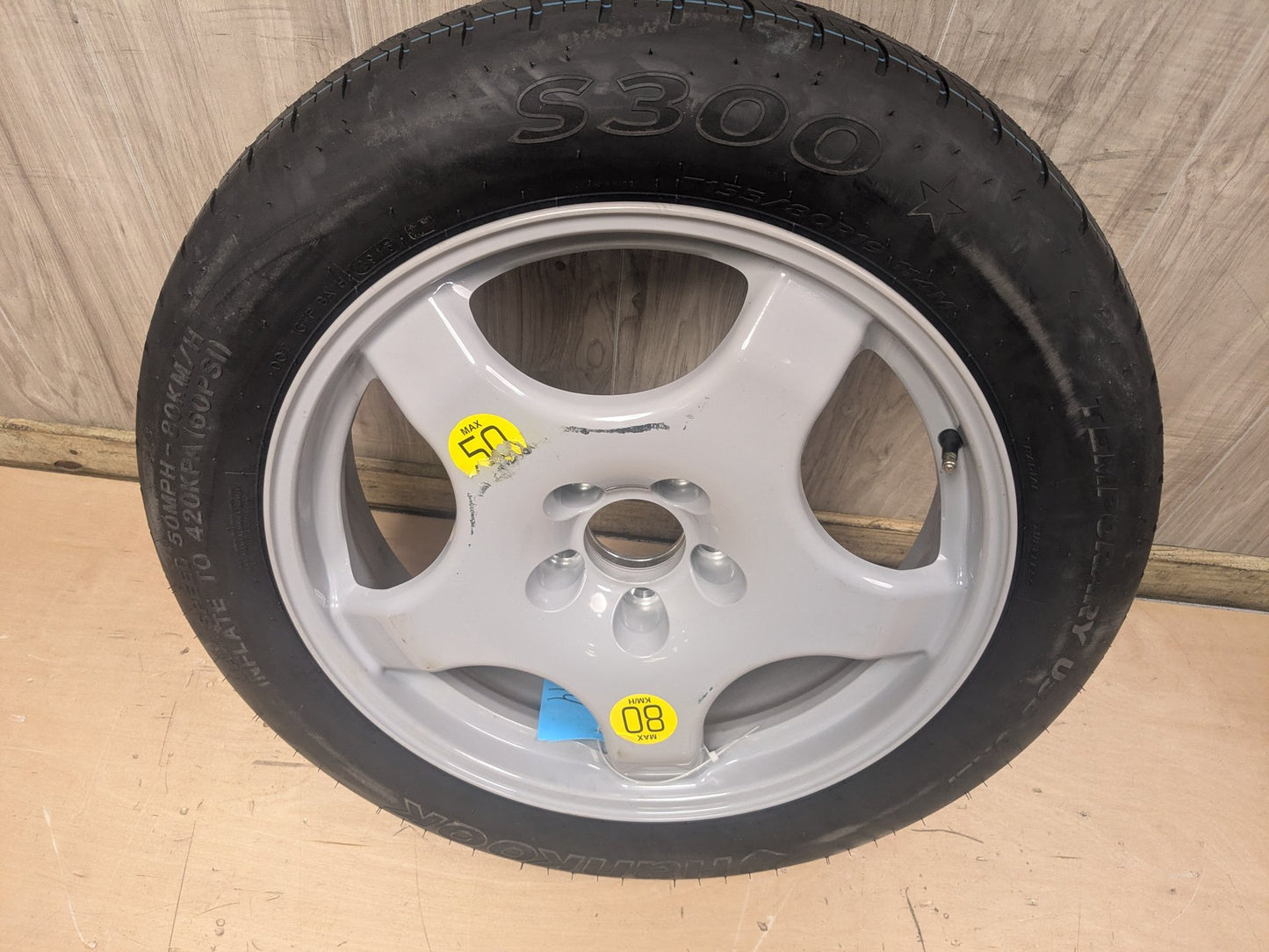2015 - 2019 BMW X6 F86 Emergency Spare Wheel Rim Tire 6775450 S63B44T2