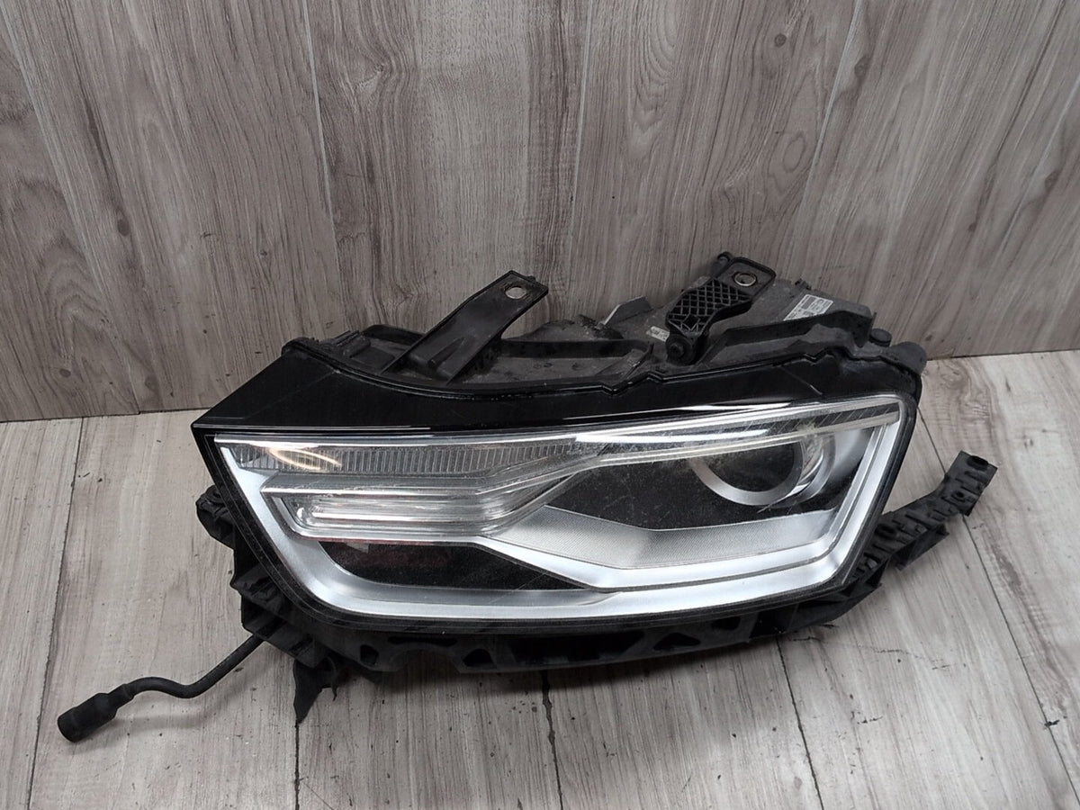 2015-2018 Audi Q3 8U Front Left Driver Headlight 8U0941005E OEM