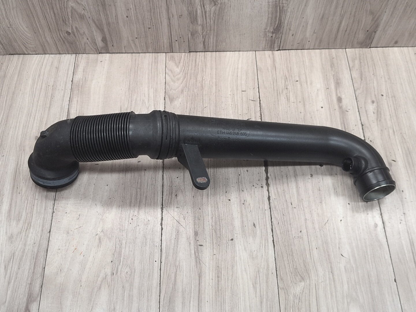 2015-2018 Audi Q3 8U Engine Motor Air Duct Tube Hose 1K0129654BE