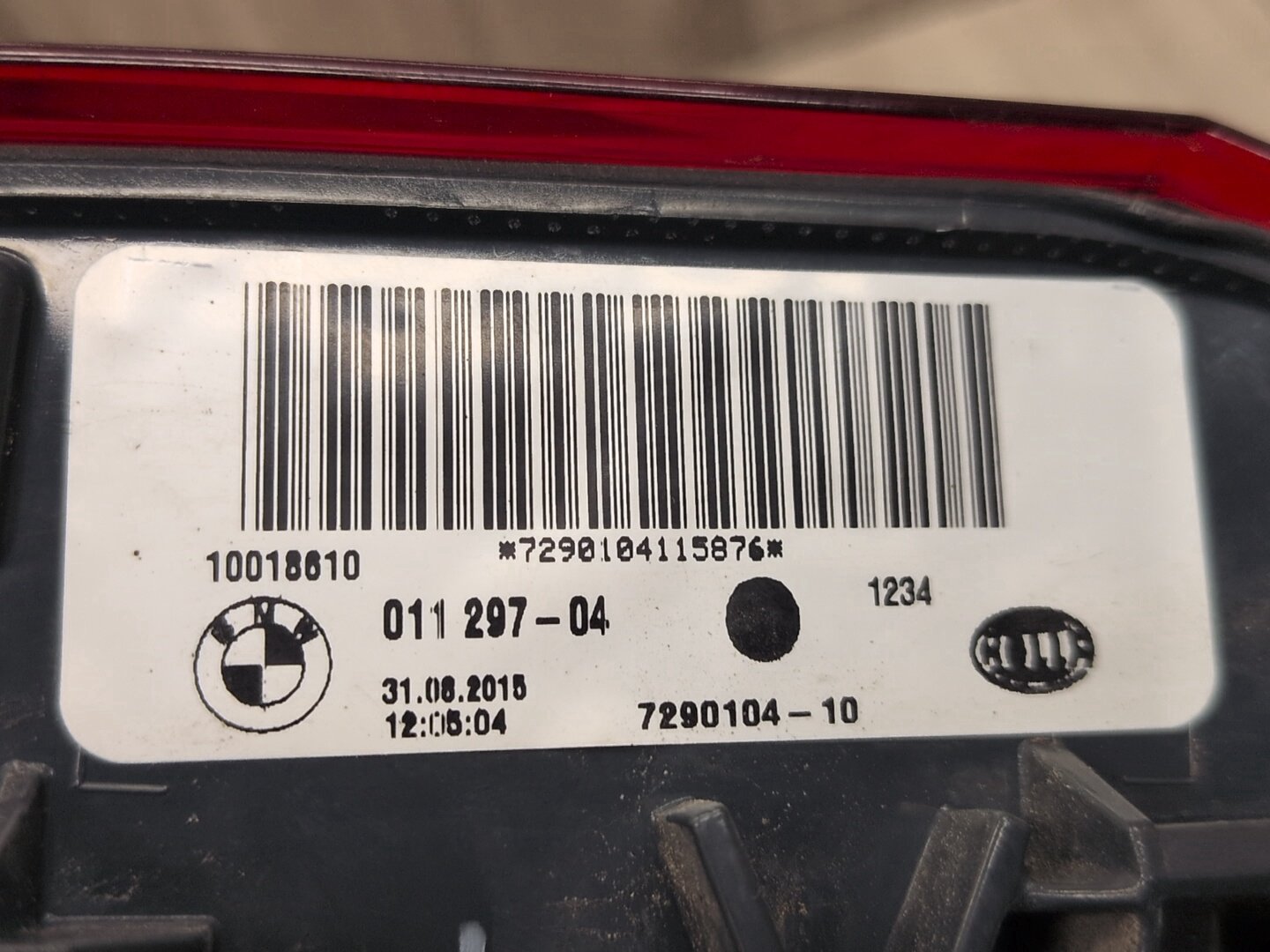 14-18 BMW OEM F15 F85 X5 X5M Rear Right Passenger Side Outer Stop Tail Light