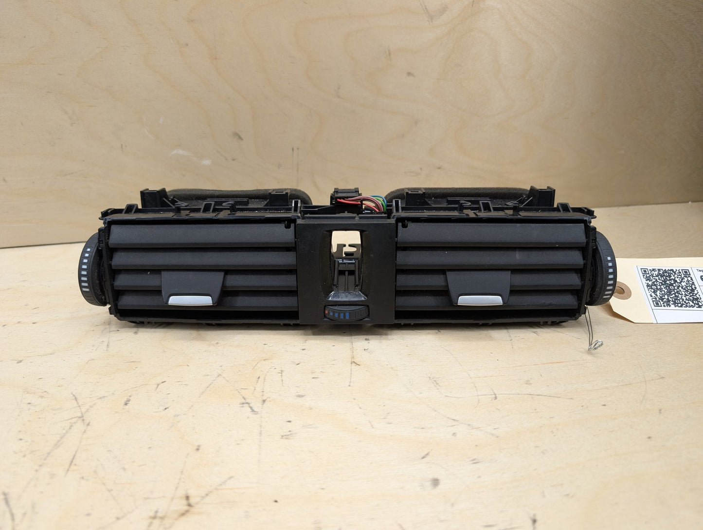OEM BMW F30 F32 F33 F36 F80 F82 F83 M3 M4 Front Dash Central AC Air Vent Grille