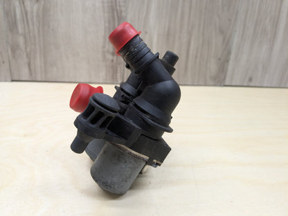2009-2011 Mercedes-Benz SLK-Class R171 Engine Water Heater Valve A0048302084