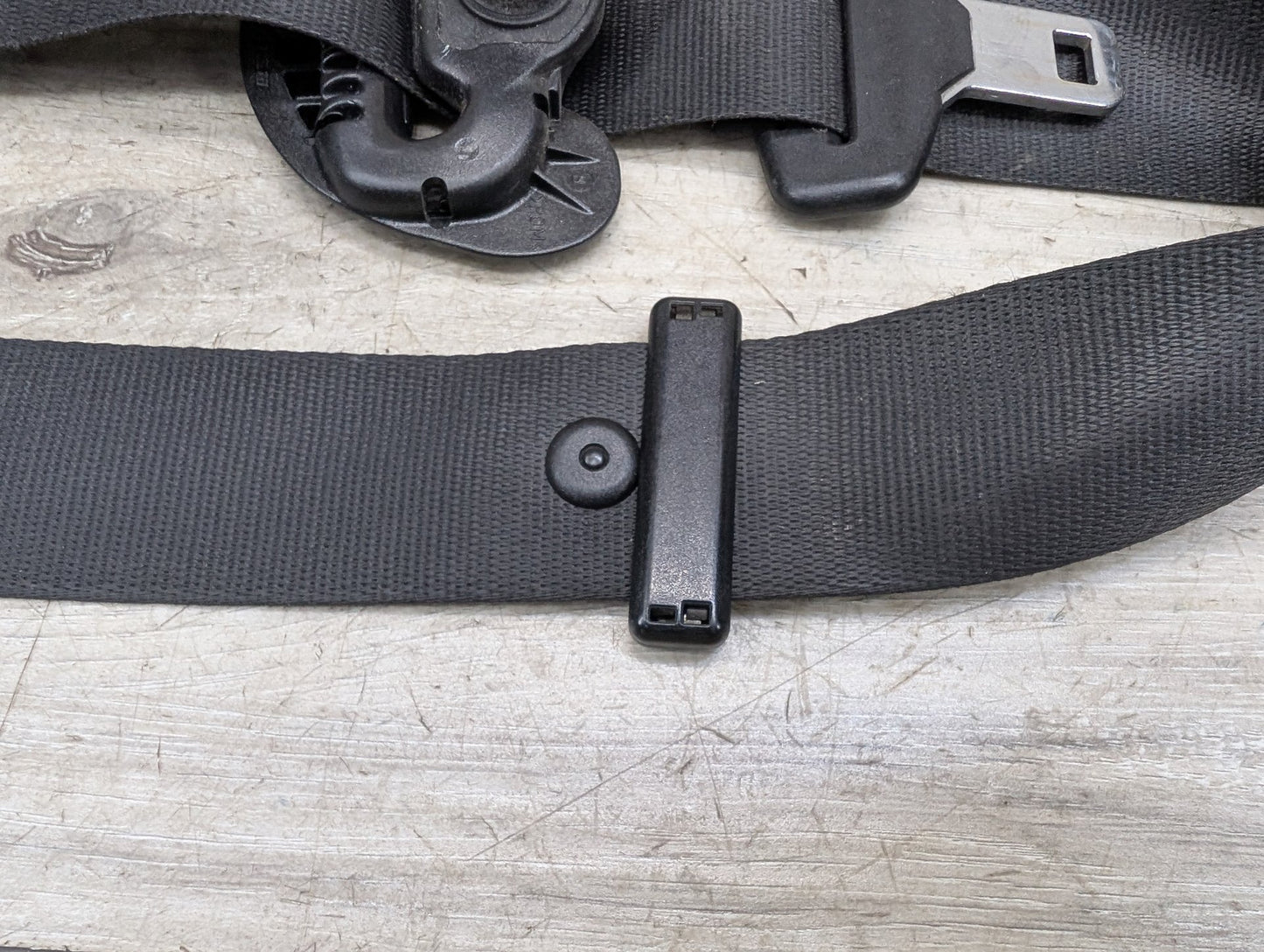 12-20 OEM BMW F30 F36 F80 M3 Front Left Driver Side Seatbelt Retractor Black