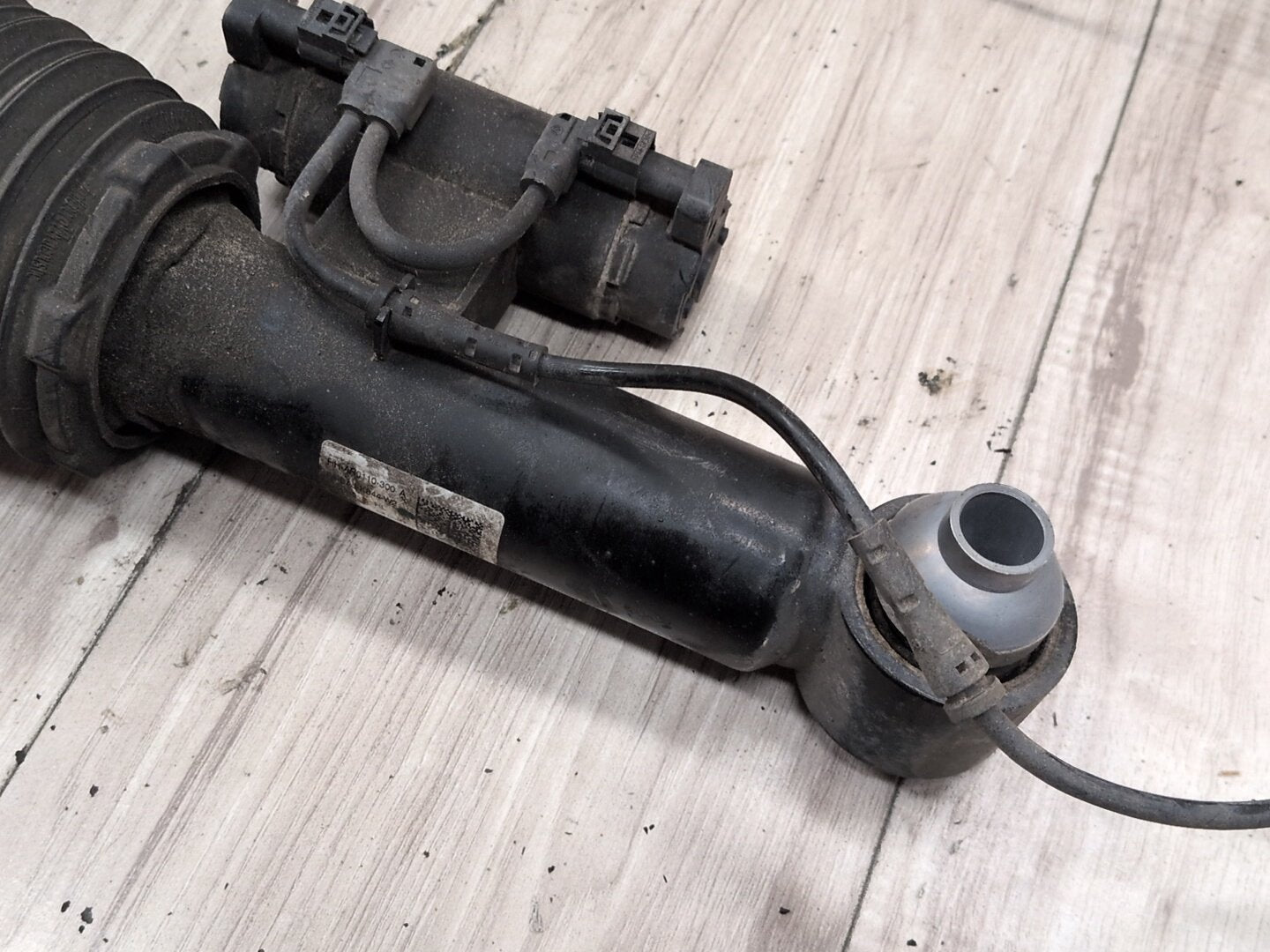 16-22 OEM BMW G11 G12 740 750 B7 REAR Left Driver Air Suspension Shock Strut