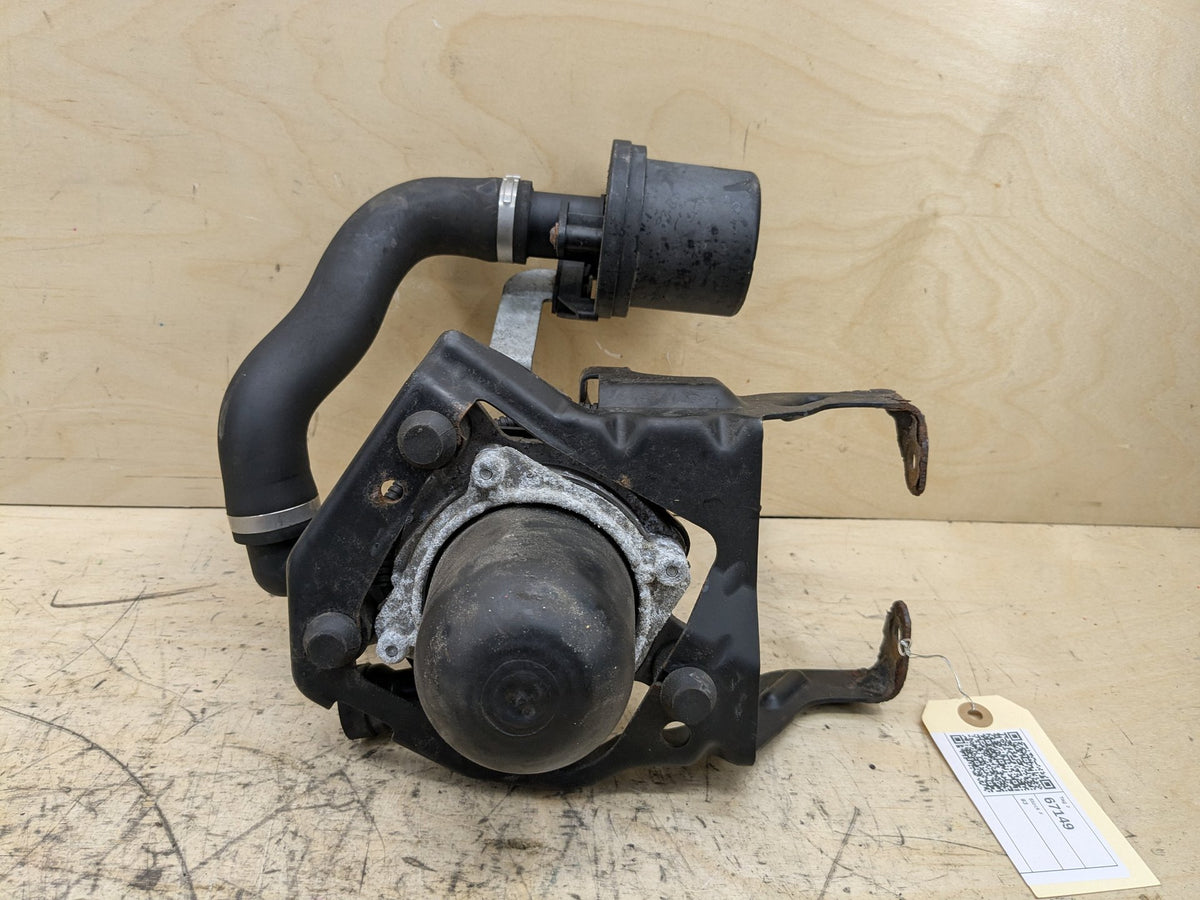 OEM BMW E82 E88 E90 E92 E93 Engine N51 Secondary Smog Air Injection Pump Motor