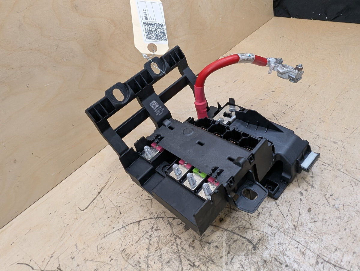 OEM BMW F90 G11* G12* G30 M5 Rear Positive Battery Terminal Junction Fuse Box