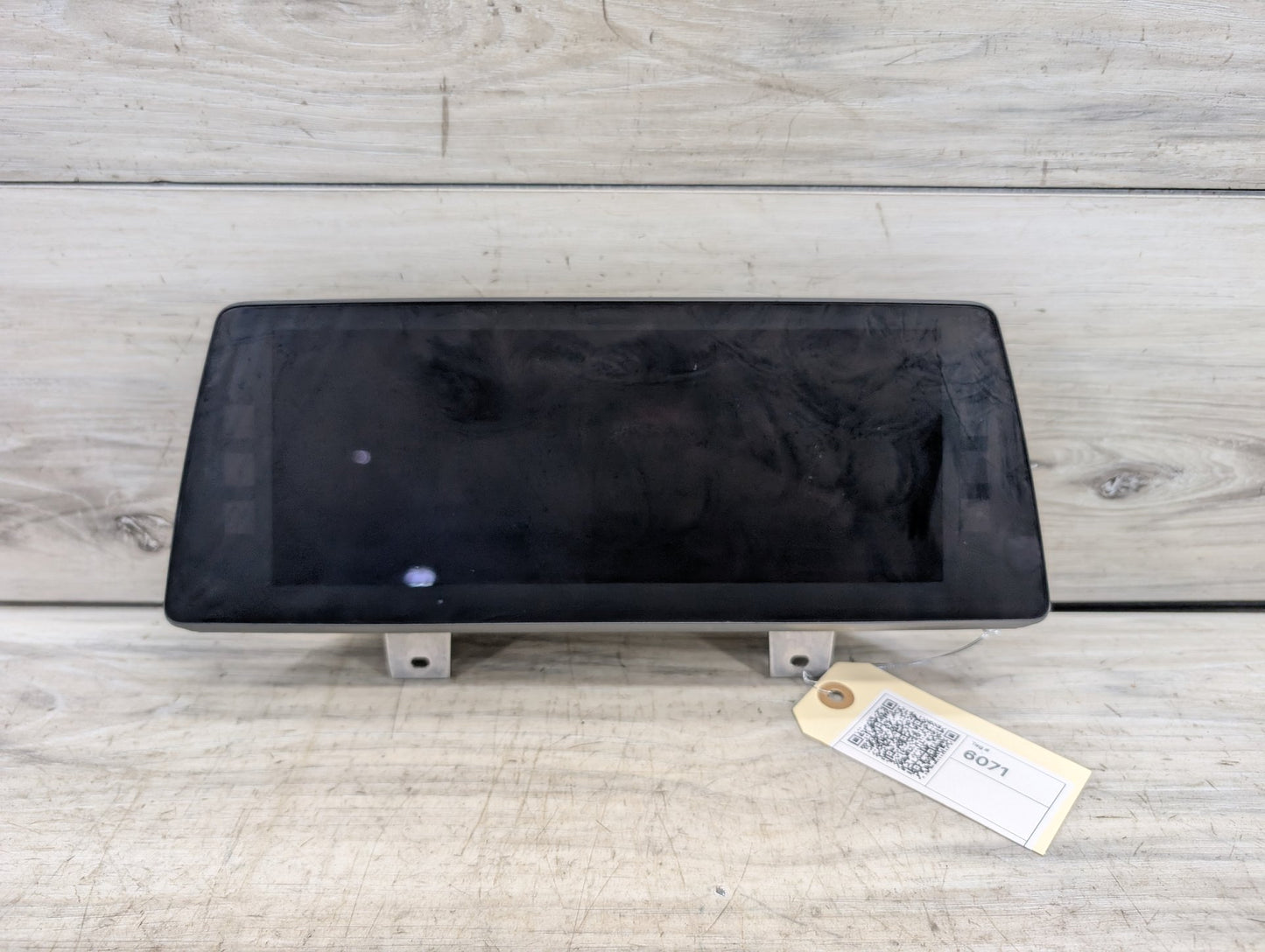 17-20 OEM BMW F90 M5 G30 G32 Central Information Display Screen 10.25" NBT