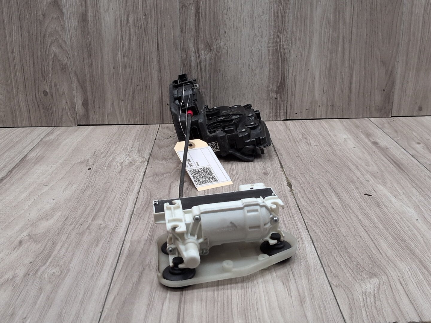 OEM BMW G05 G06 G07 G12 G16 G30 Rear RIGHT Door Soft Lock System Latch Actuator