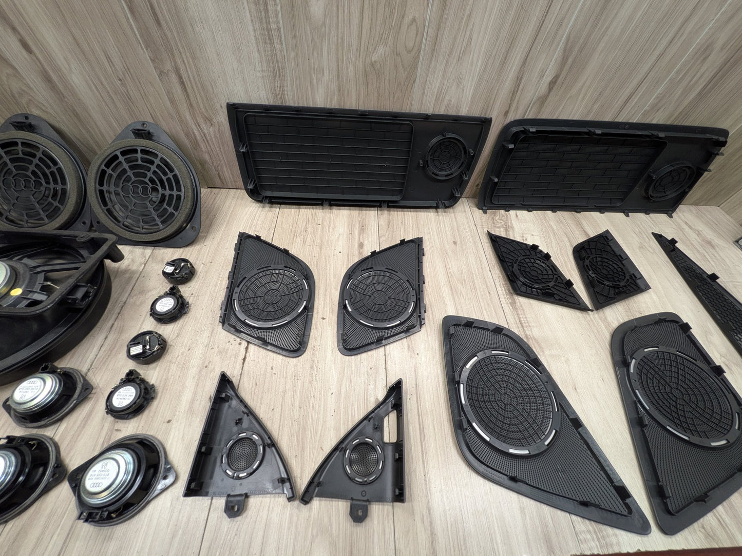 09-17 OEM AUDI A5 S5 BANG &amp; OLUFSEN Front Rear Door SUB Tweeter Speakers SET