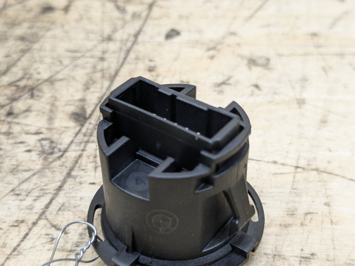 08-13 Genuine OEM BMW E82 E88 128i 135i Engine Start Stop Button Switch Black