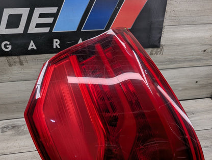 17-20 OEM BMW F90 G30 530 540 M550 M5 Rear Left Driver Side Outer Tail Light