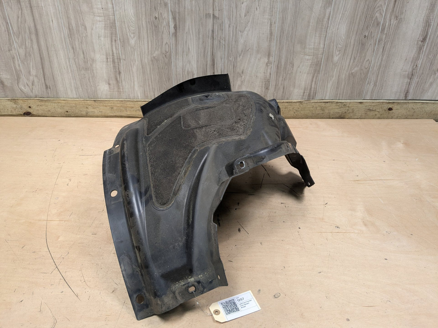 2014 - 2018 BMW X5 F85 Front Left Driver Wheel Fender Liner Splash Guard 7290853 S63B44T2