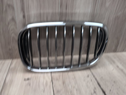 2016-2019 BMW 740Li G12 Front Left Upper Bumper Cover Kidney Grille 7357011 OEM