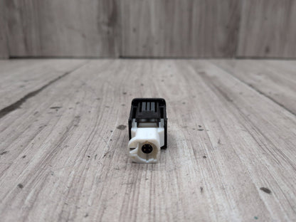 2016-2019 BMW 740Li G12 AUX/ USB Charger Port Socket 9229294 OEM