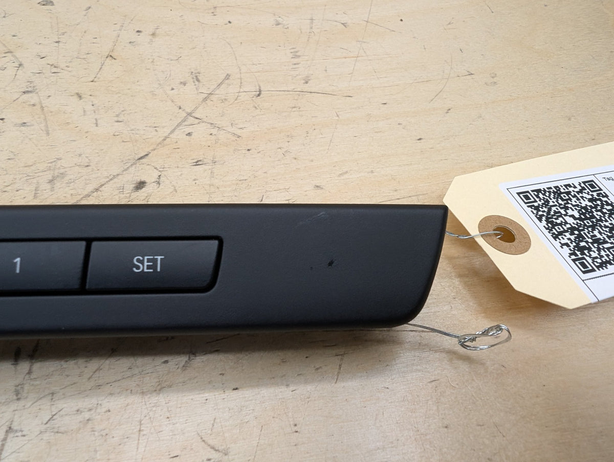 2010-2017 BMW 535i GT xDrive F07 Front Left Driver Seat Memory Switch 9361182 OEM