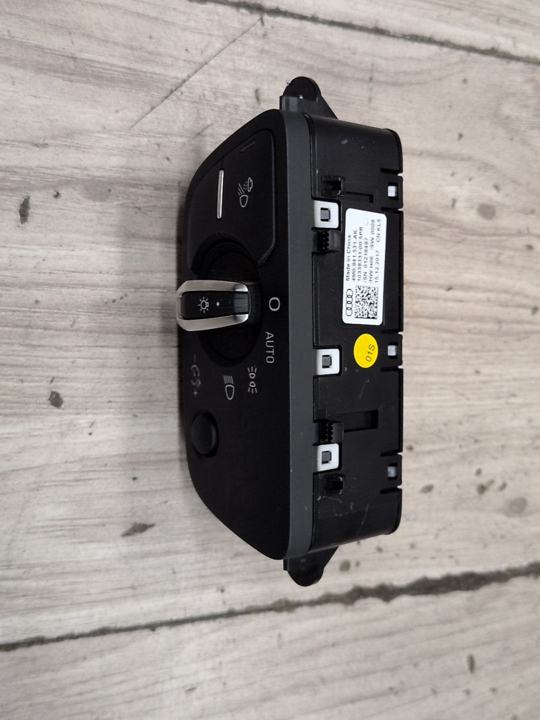 2018-2023 Audi S4 B9 Headlamp Switch 4M0941531AK