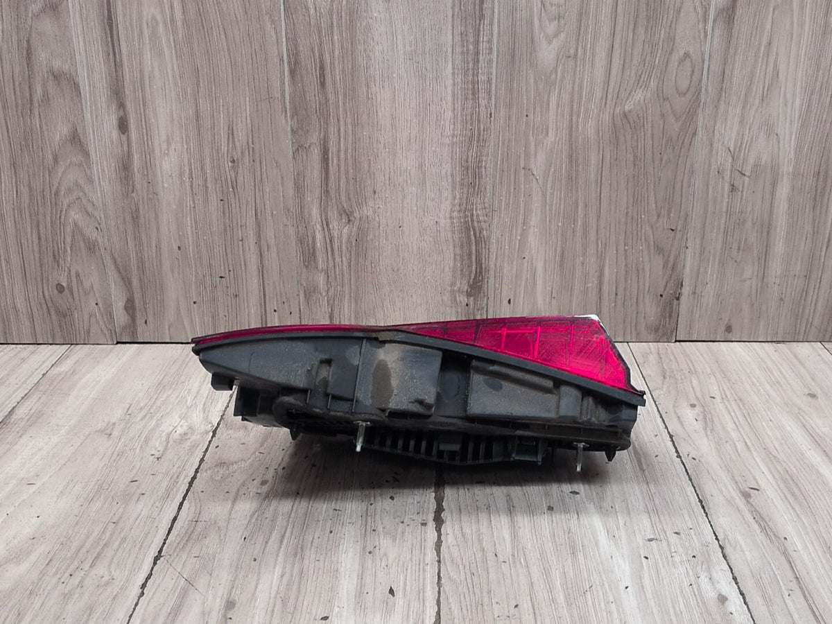 16-19 OEM BMW G11 G12 740 750 M760 Rear Right Passenger Inner Trunk Tail Light