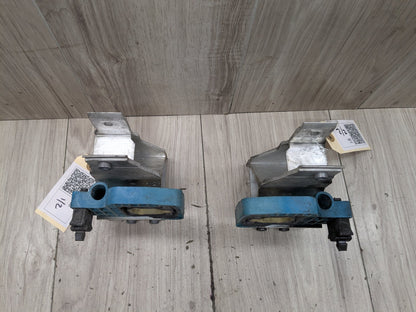 OEM BMW F90 F93 G11 G12 G16 G30 M5 Radiator Mount Support Bracket Left Right SET