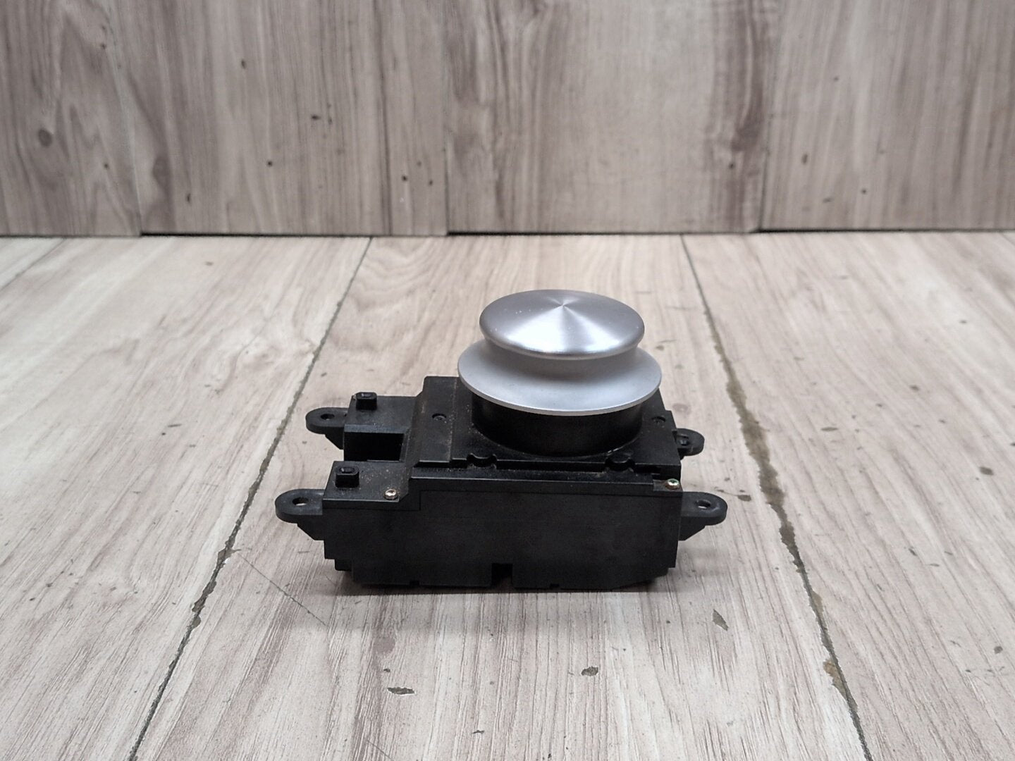 2004-2010 BMW M6 E64 Knob Controller 6963051 OEM
