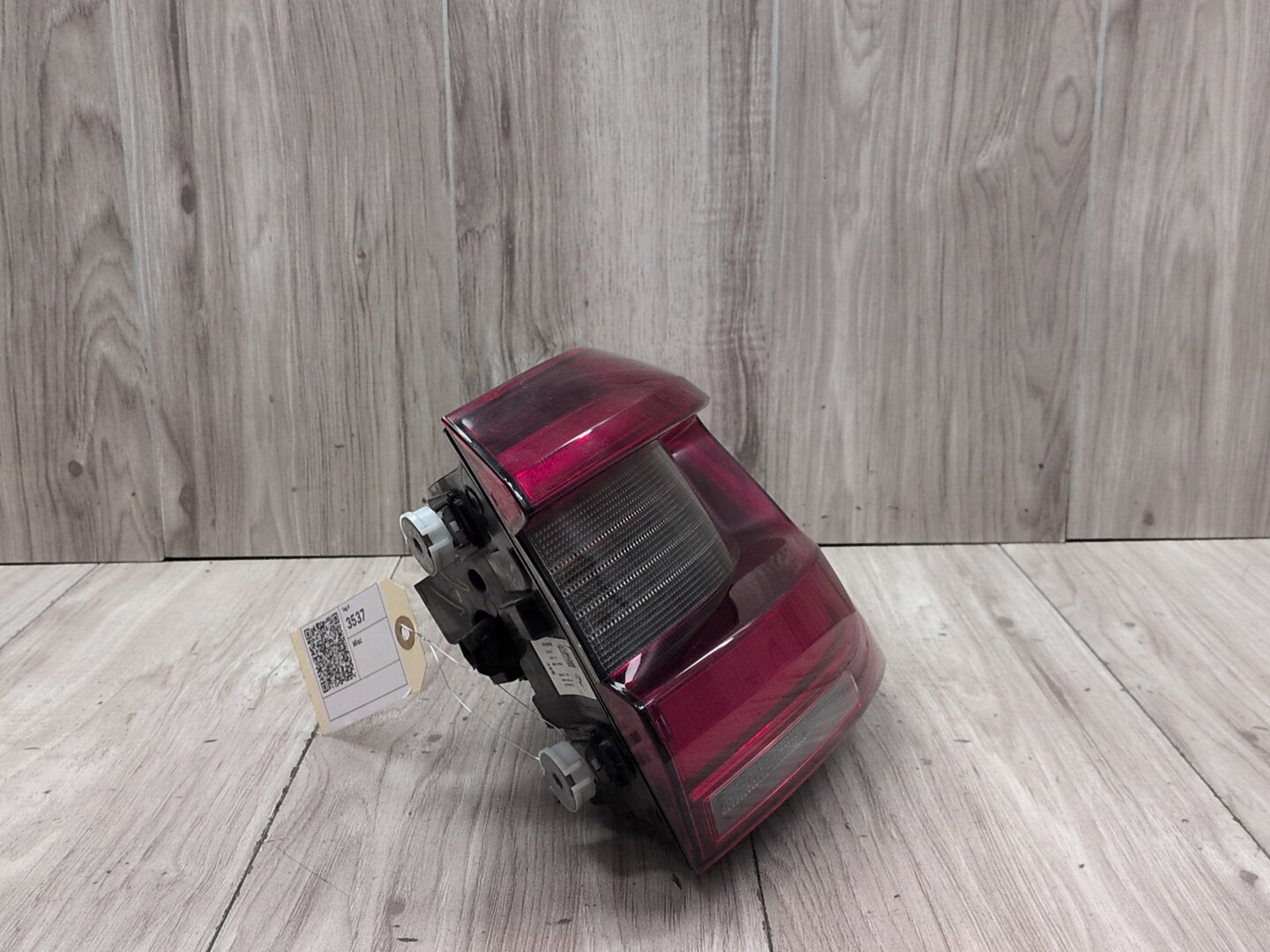 2019 - 2026 BMW X5 G05 Rear Right Passenger Outer Tail Light 7442262 N63B44M3