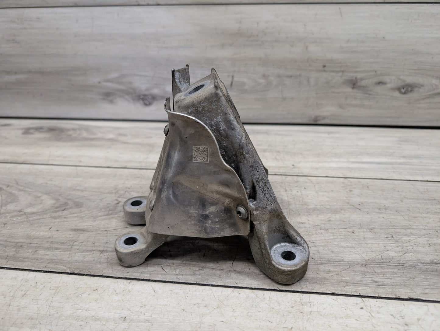 OEM BMW G01 G20 G26 G30 330 430 530 Right Passenger Engine B46 B48 Mount Bracket