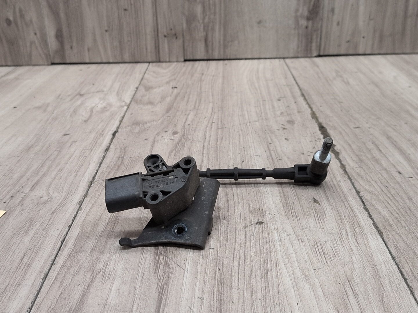 2018-2023 Audi S4 B9 Suspension Height Level Sensor 4M0907503