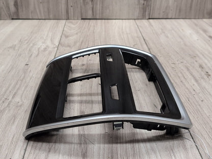 2019 - 2026 BMW X5 G05 Rear Center Console Air Vent Grille 9399966 N63B44M3