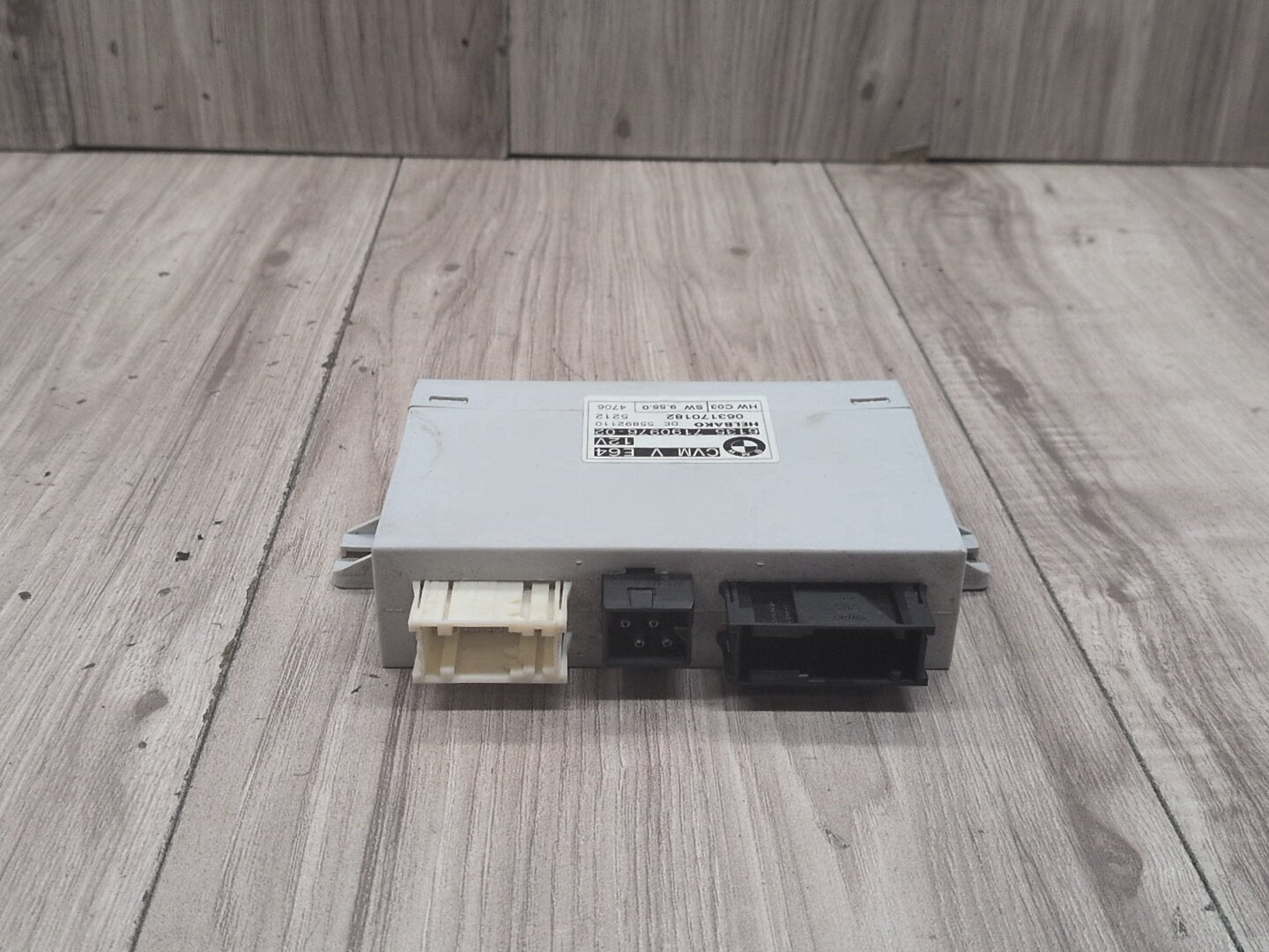 2004-2010 BMW M6 E64 Convertible Top Control Module 7190976 OEM