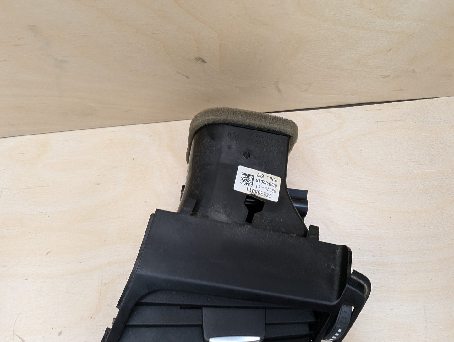 14-19 OEM BMW F15 F16 F85 F86 X5 X6 X5M Right Passenger Dash AC Air Vent Grille