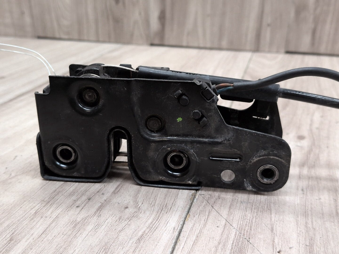 2013 - 2017 Audi S5 8T Hood Bonnet Safety Lock Latches SET 8K1823746 CTUB