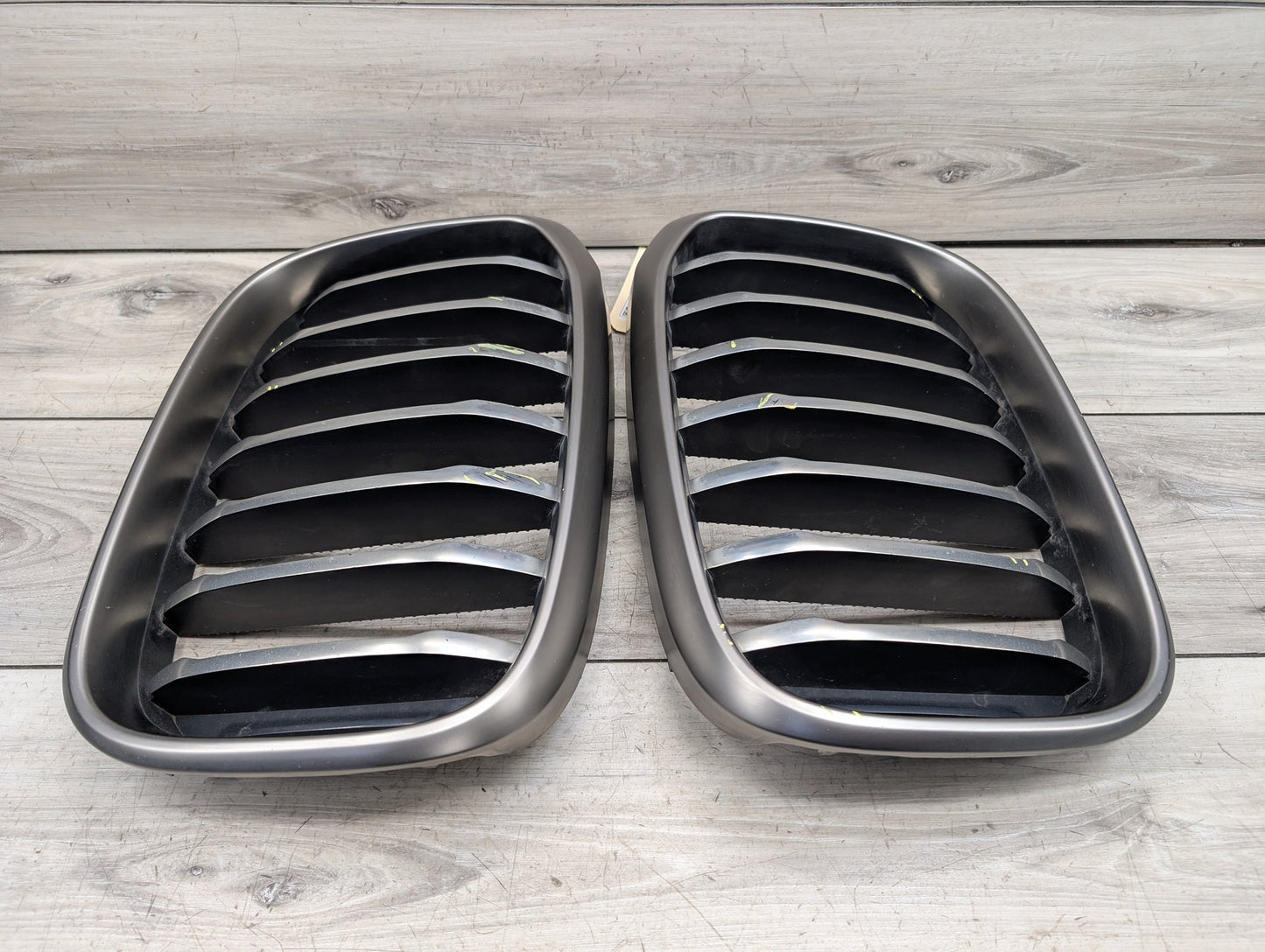 OEM BMW G01 G02 X3 X4 M40 Front Left Driver Upper Bumper Kidney Grill Chrome